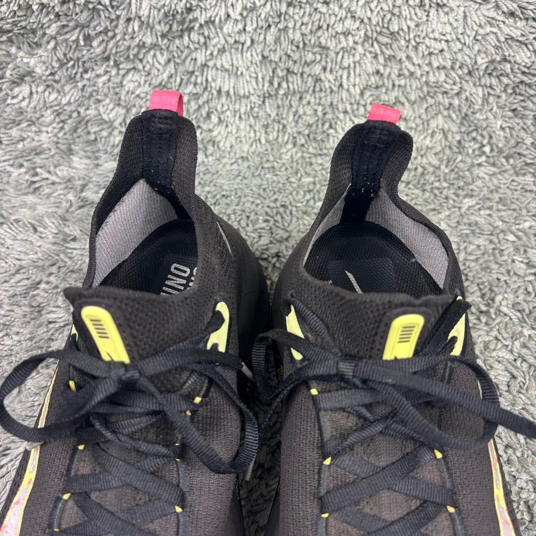 MIZUNO ネオビスタ 25.5 ランニングシューズ ブラック ピンク