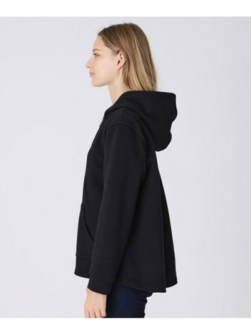 BLUE LABEL CRESTBRIDGE ダンボールジップアップパーカー