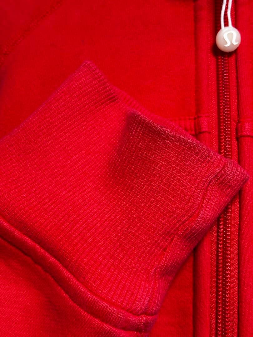 lululemon パーカー