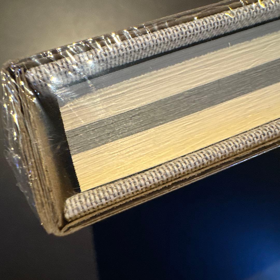 【サイン本】Sakiko Nomura: Lirio / SCAR Edit