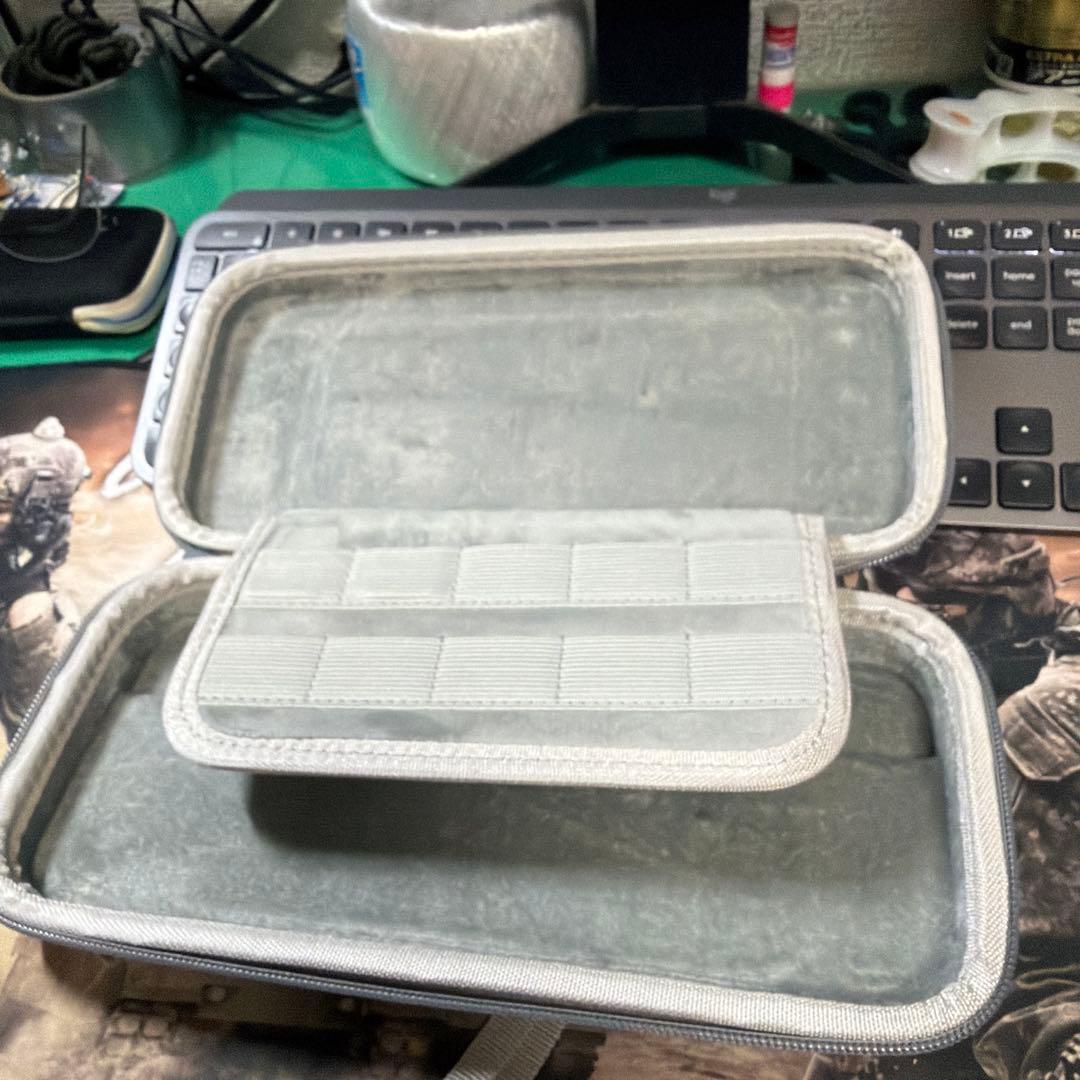 2023年製Nintendo Switch 本体・ケース