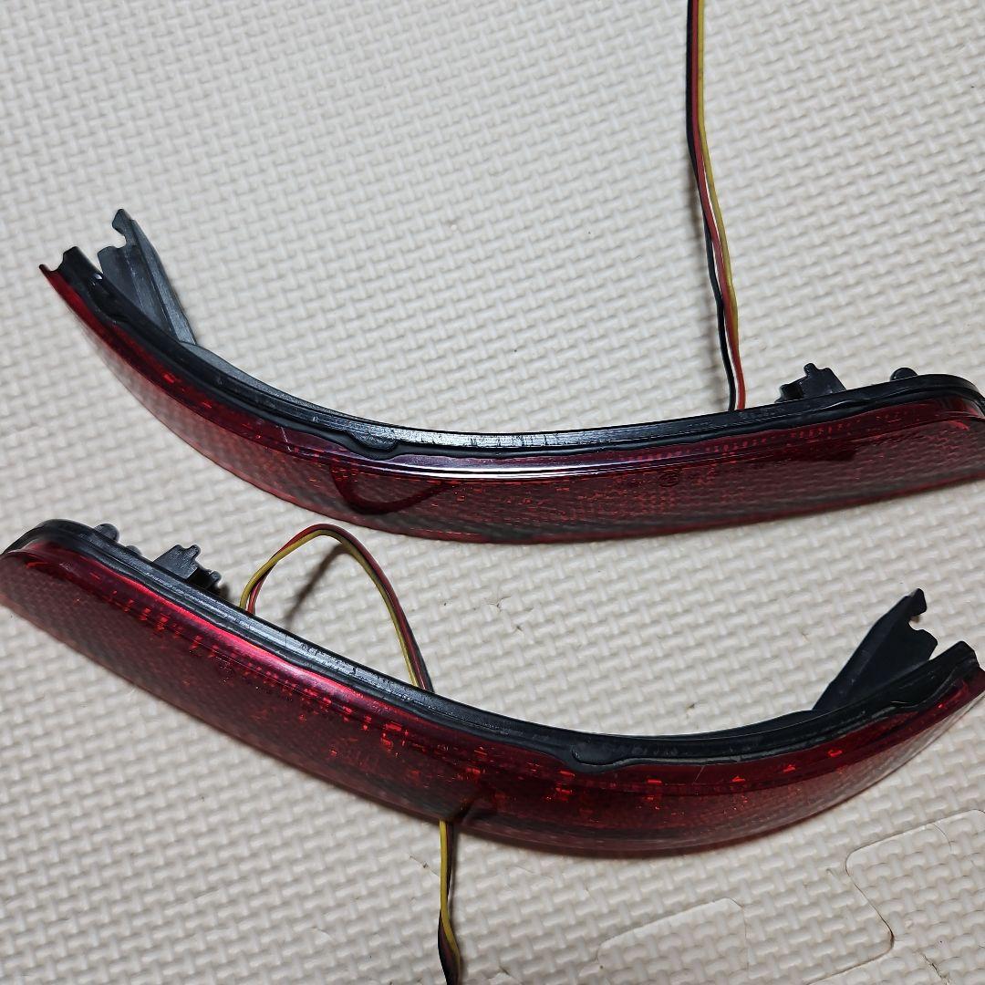 VALENTI LEDリアバンパーリフレクターe52エルグランド