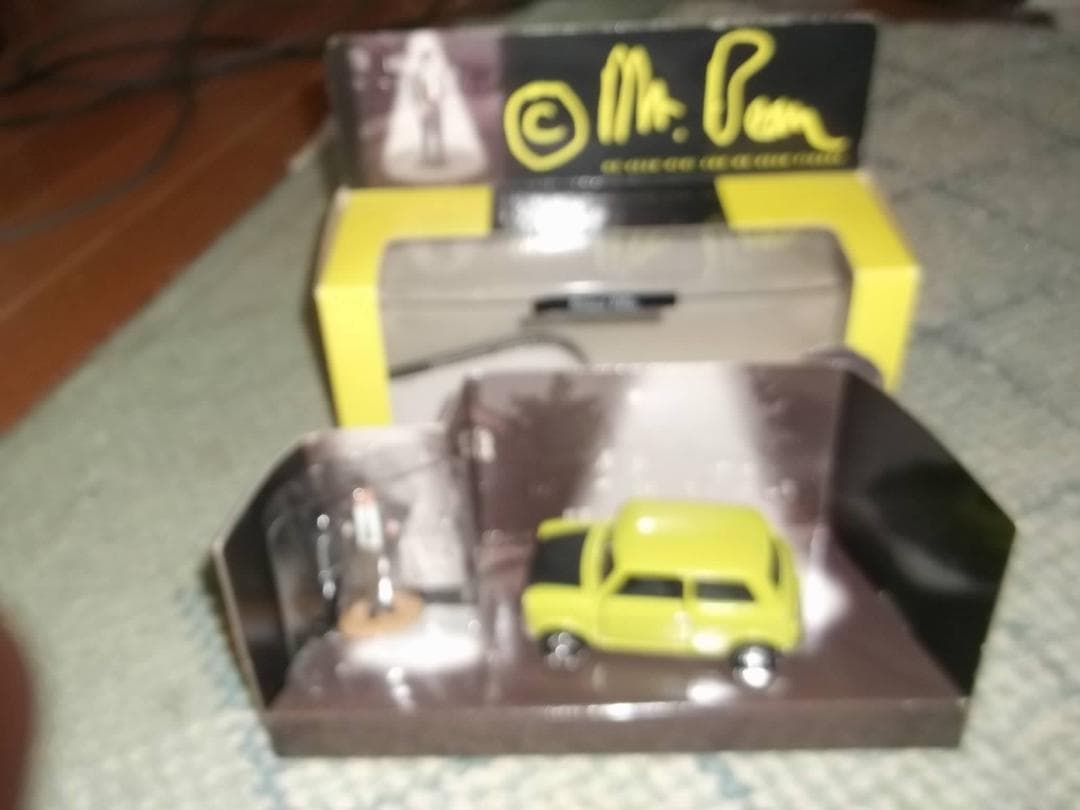 Mr. Bean ミニカー Corgi ライムグリーン