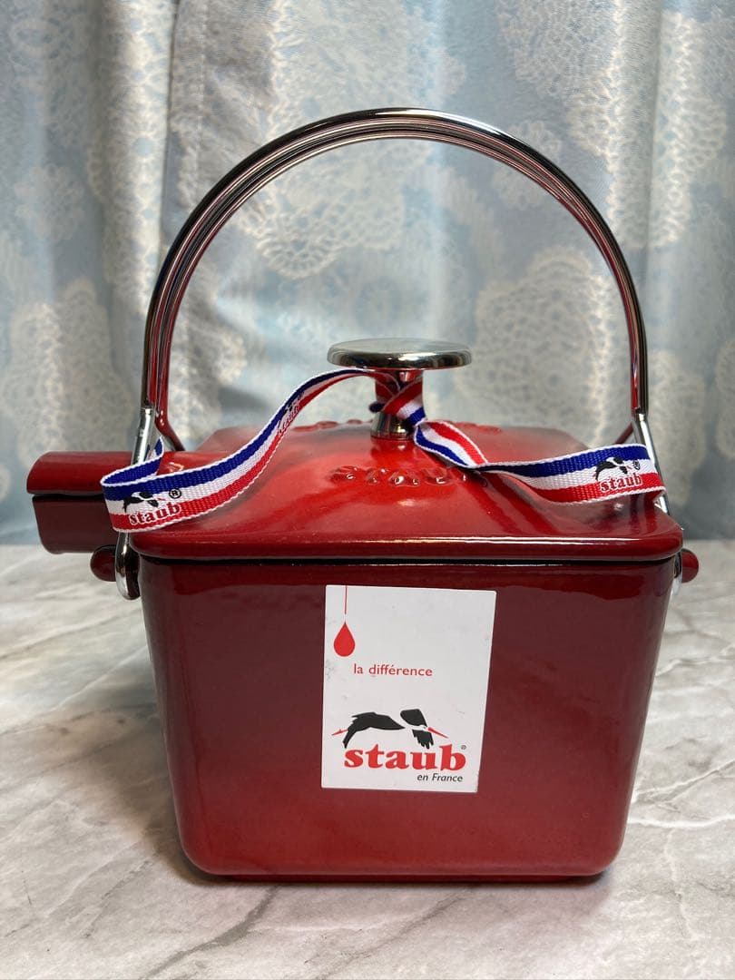 staub スクエアティーポット ストウブ　廃盤