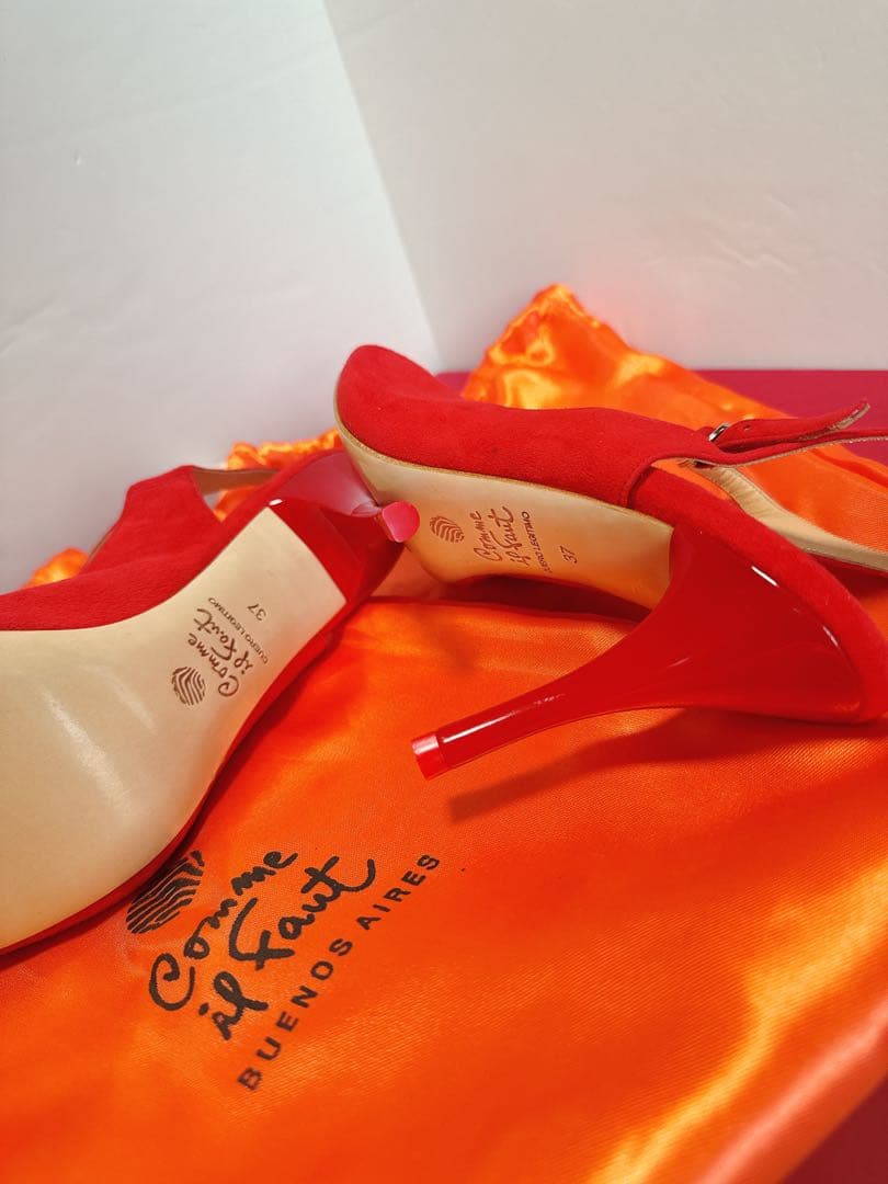 未使用新品Comme il Faut 赤スウェード　バックストラップ37