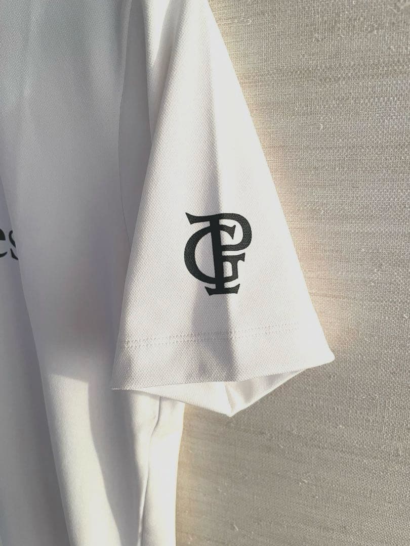 パーリーゲイツ☆新品未使用✨サイズ2(Ｌ）真っ白カラー！サラサラハイネック！