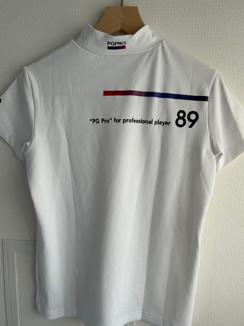 パーリーゲイツ☆新品未使用✨サイズ2(Ｌ）真っ白カラー！サラサラハイネック！