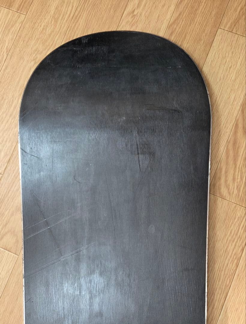 SALOMON IVY-143 スノーボード 板　おまけ　カバー付き