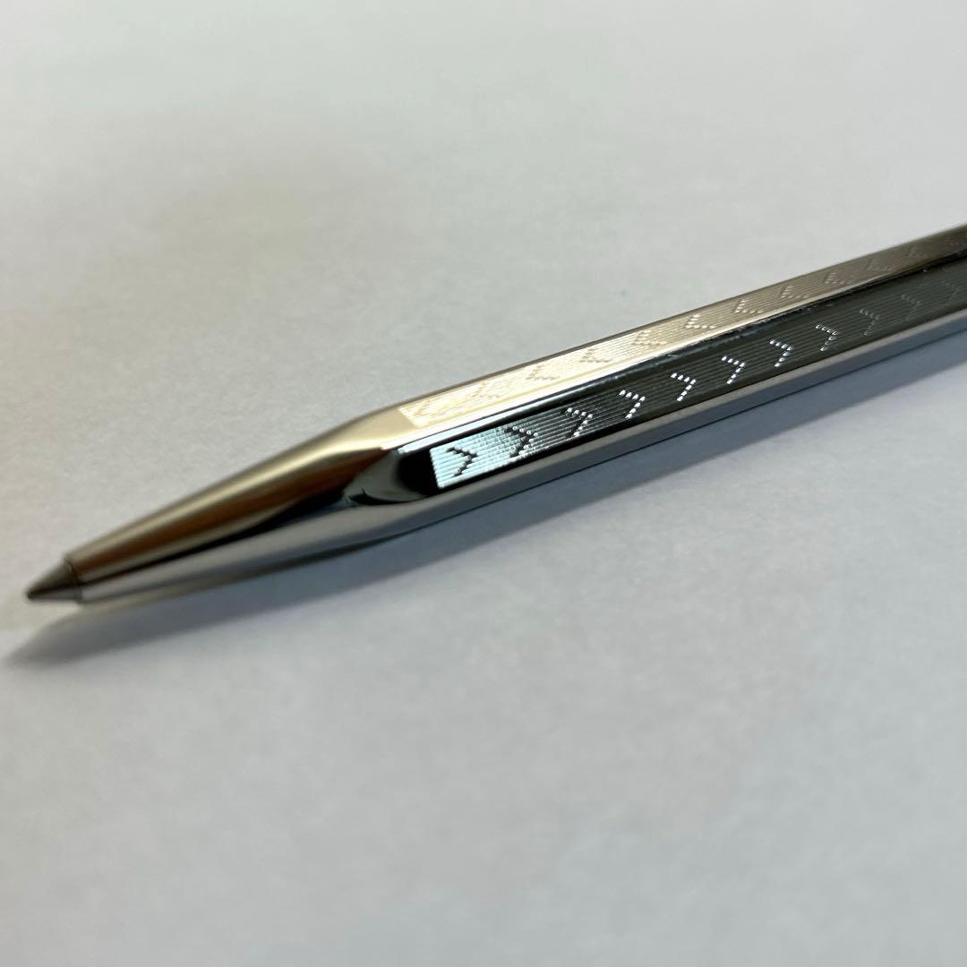 カランダッシュ(Caran d'Ache) エクリドール シェブロン