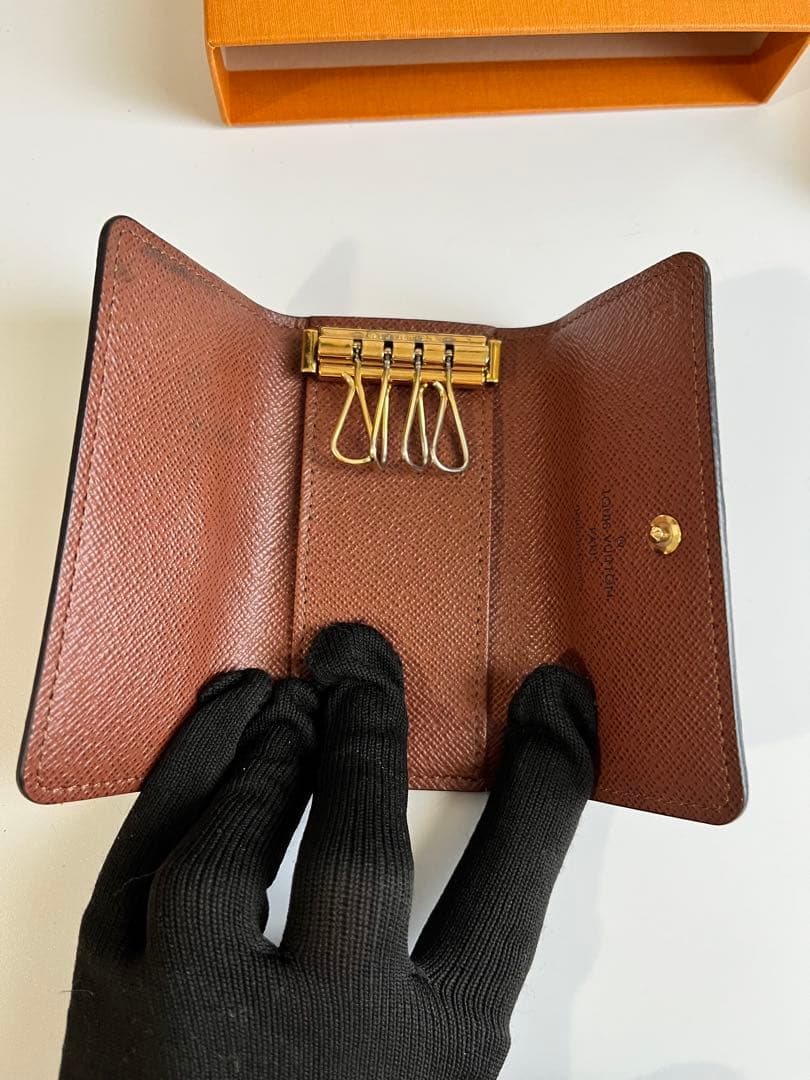 LOUISV UITTON ヴィトン ミュルティクレ 4連 キーケース　美品✨