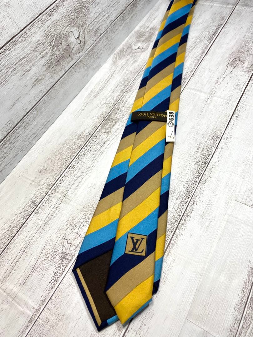 【極美品デザイン】LOUIS VUITTONルイヴィトン ネクタイクリーニング済