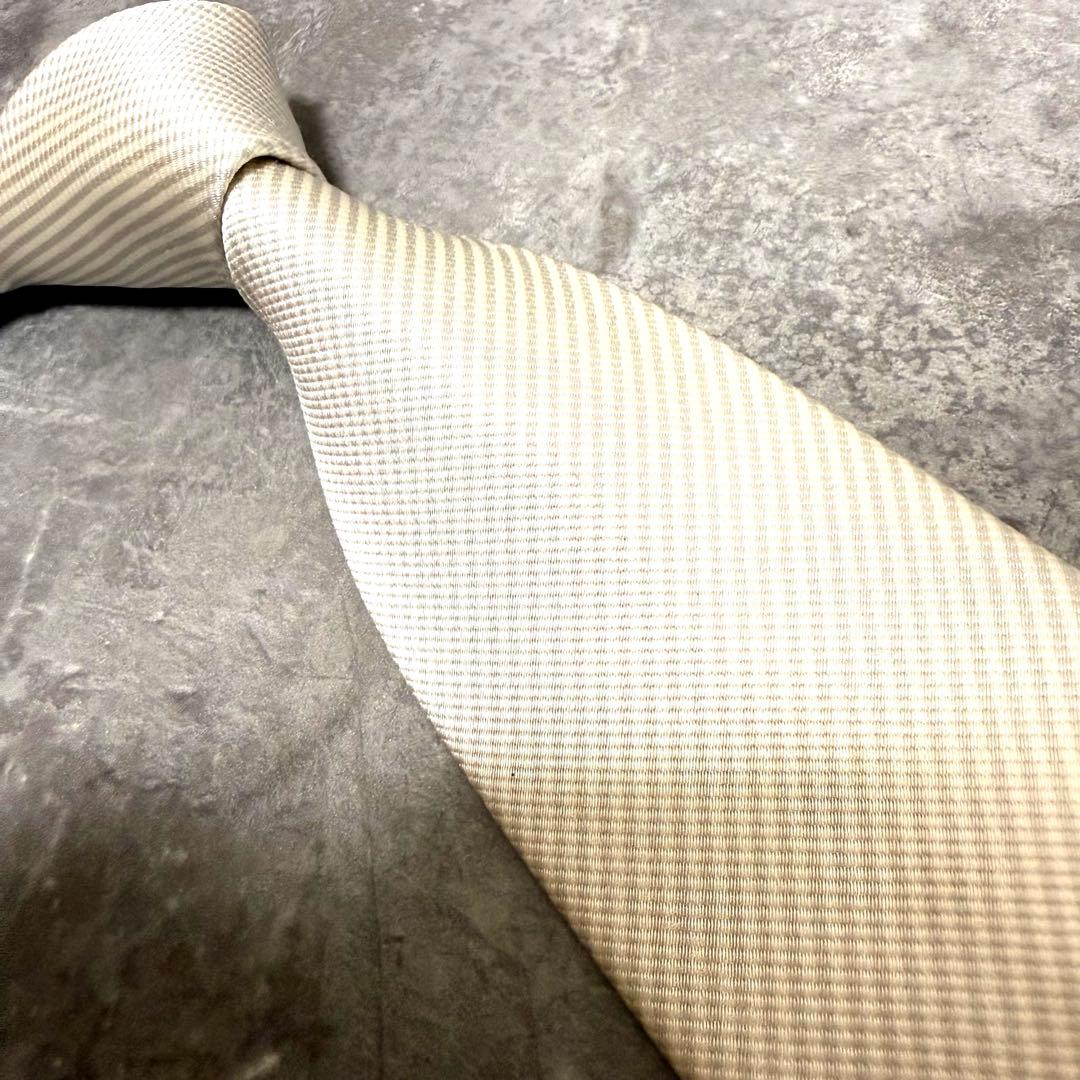 【✨美品✨】BURBERRY バーバリー ネクタイ ホワイト ストライプ 結婚式