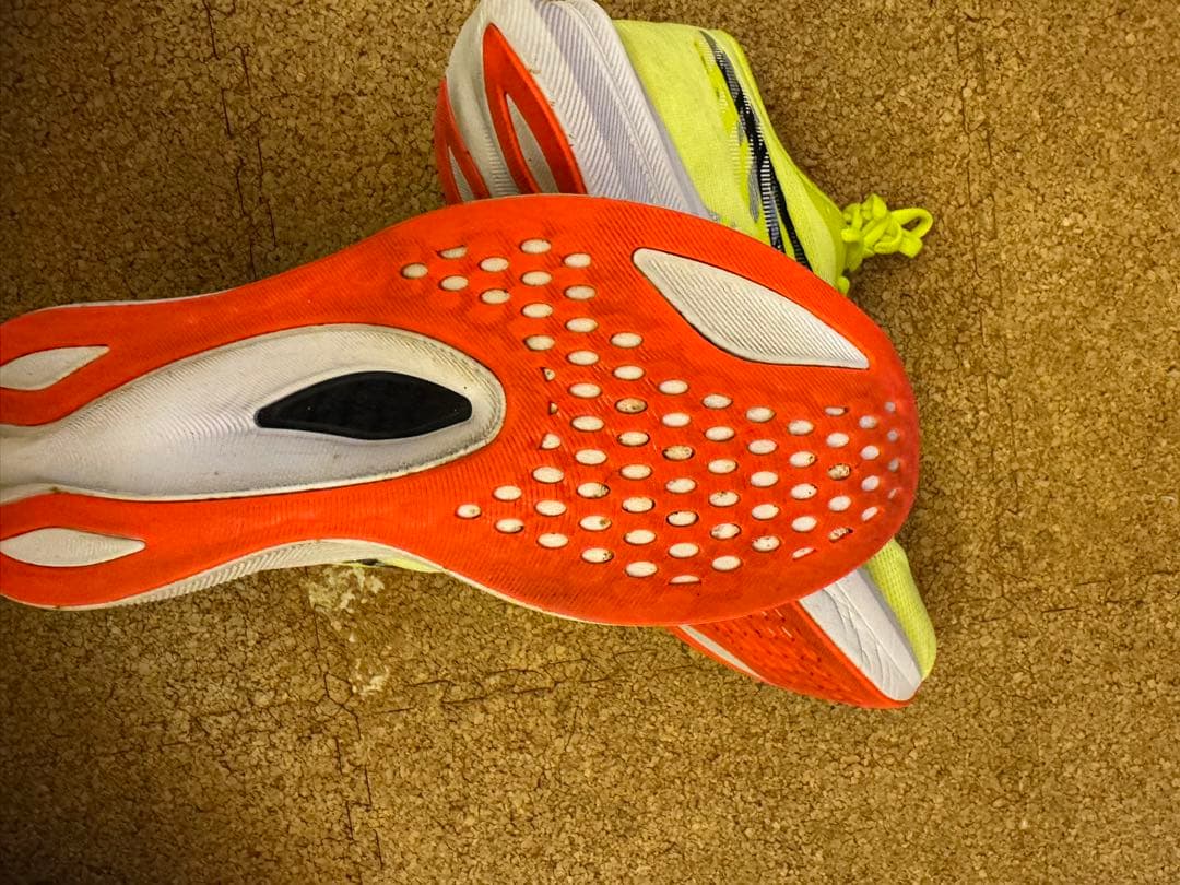 ASICS マジックスピード4 イエロー　26.5cm