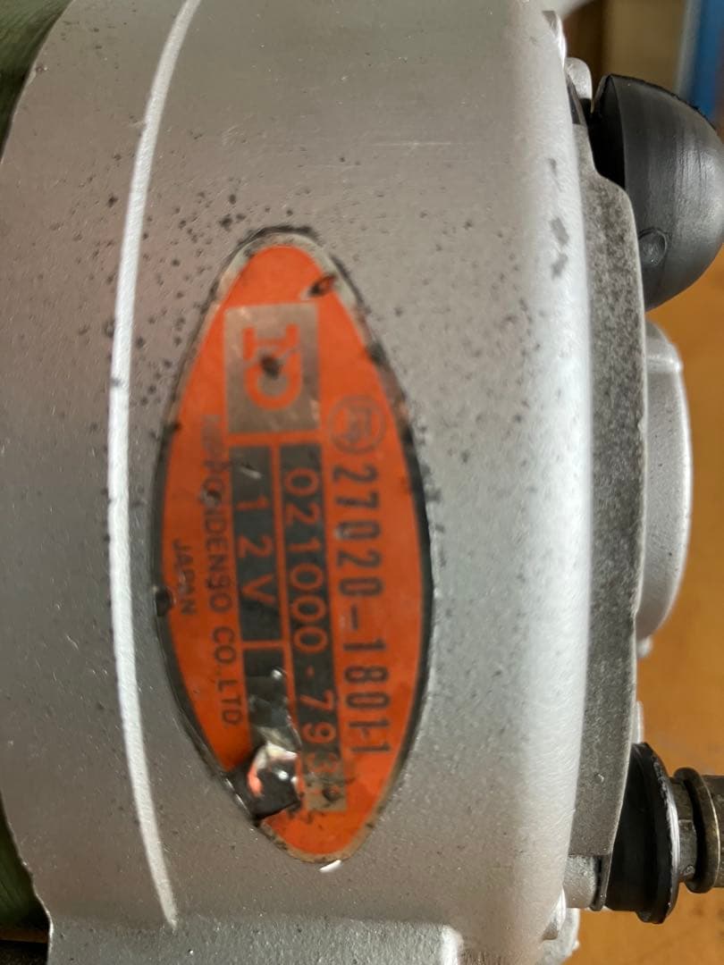 TE27 2TGエンジン 純正オルタネーターとボルテージレギュレーターセット