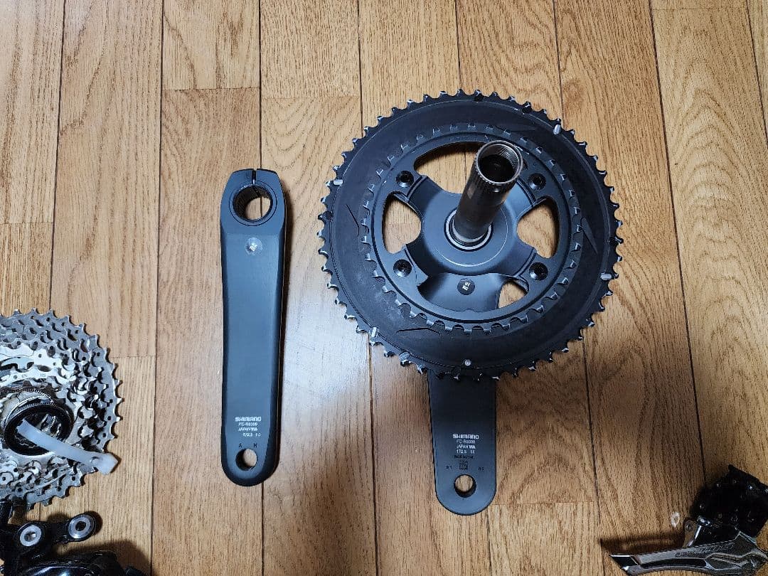 SHIMANO 105 油圧 11速(クランクのみULTEGRA)