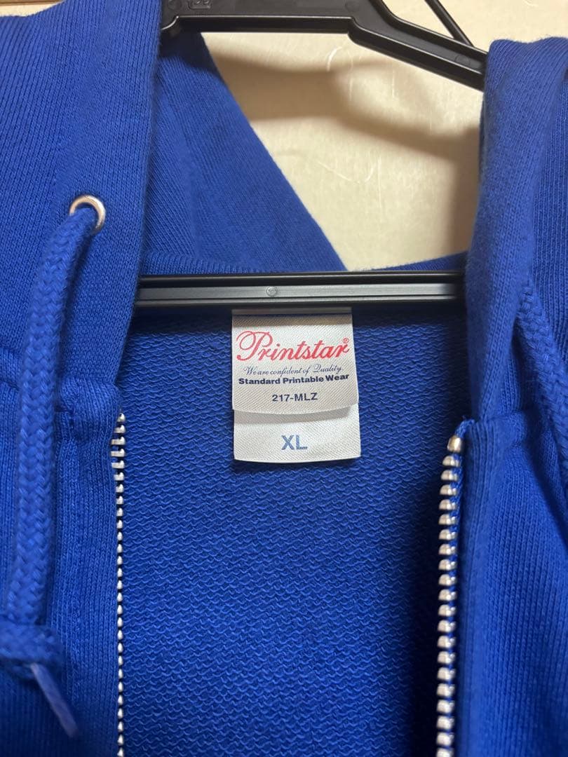 横浜DeNAベイスターズ　マルハニチロコラボパーカー　非売品