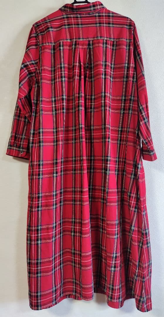 サニークラウズ ponさんの赤いタータンチェックワンピース 3L