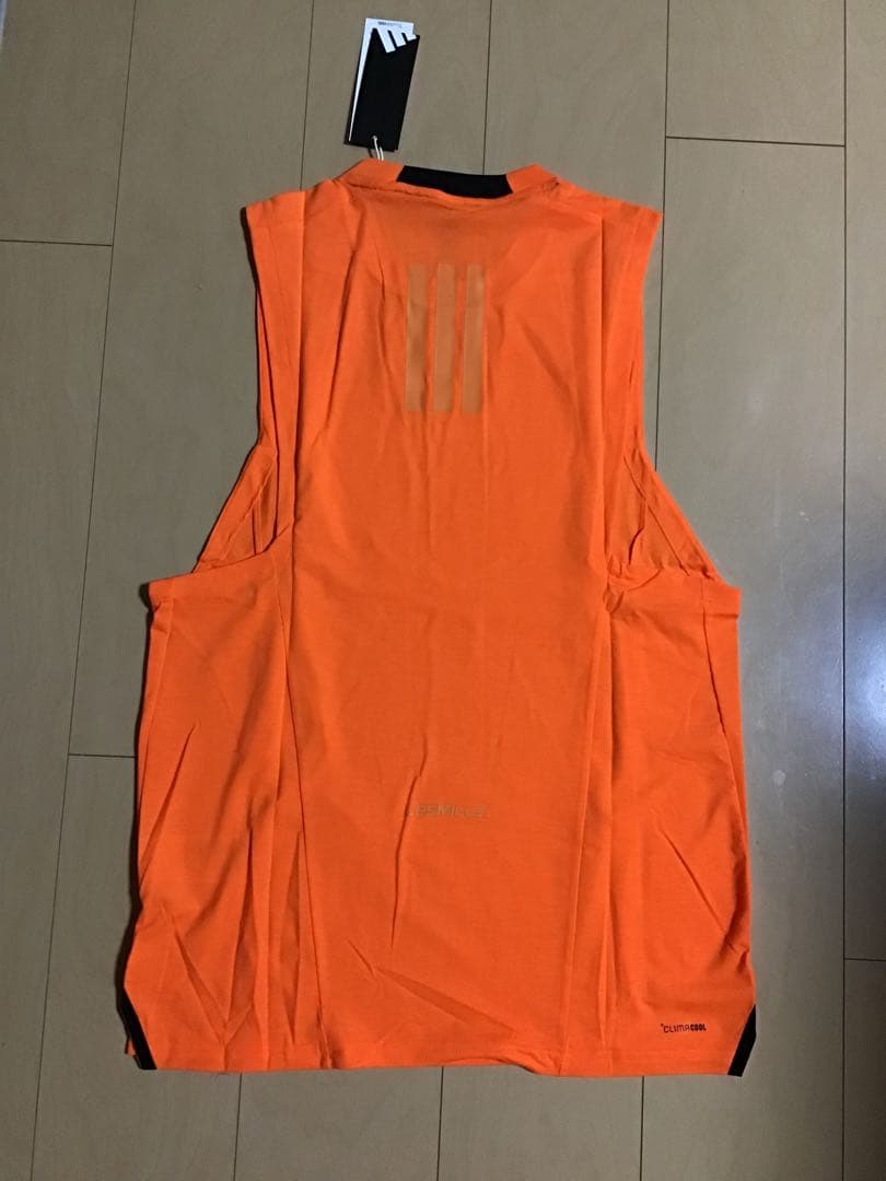 【新品】レスミルズ　adidas タンク　2026春夏