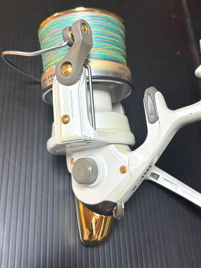 美品★ダイワ　サーフ　SURF-X 35A ★ 替えスプール付属