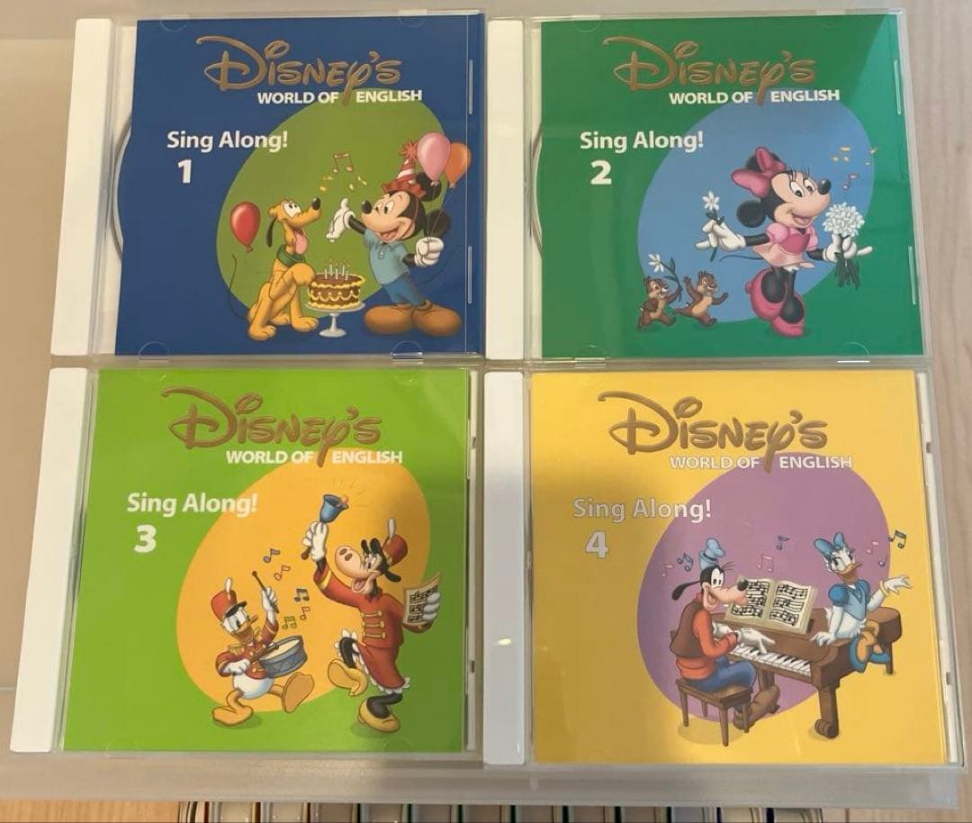 DWE シングアロング 2012年 美品 ワールドファミリー