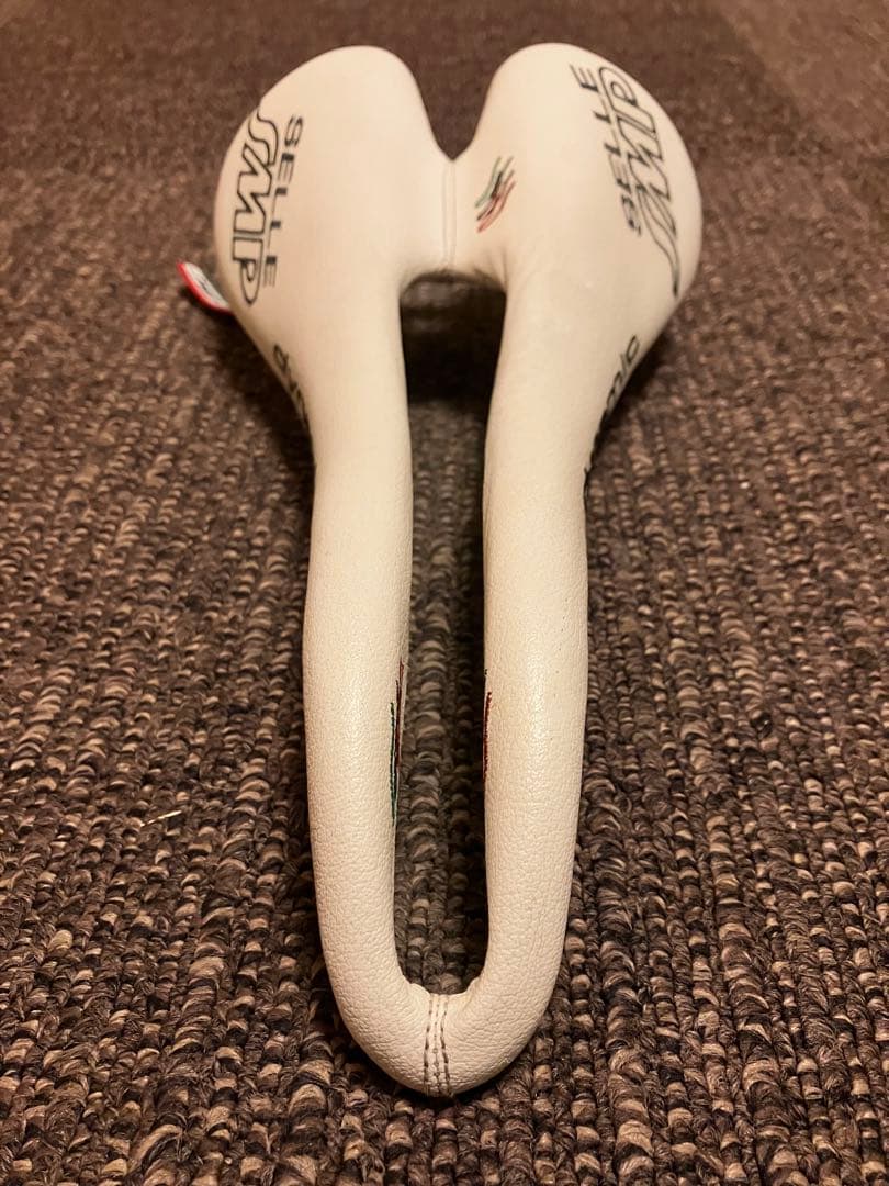 Selle SMP Dynamic ホワイトサドル　セラエスエムピー