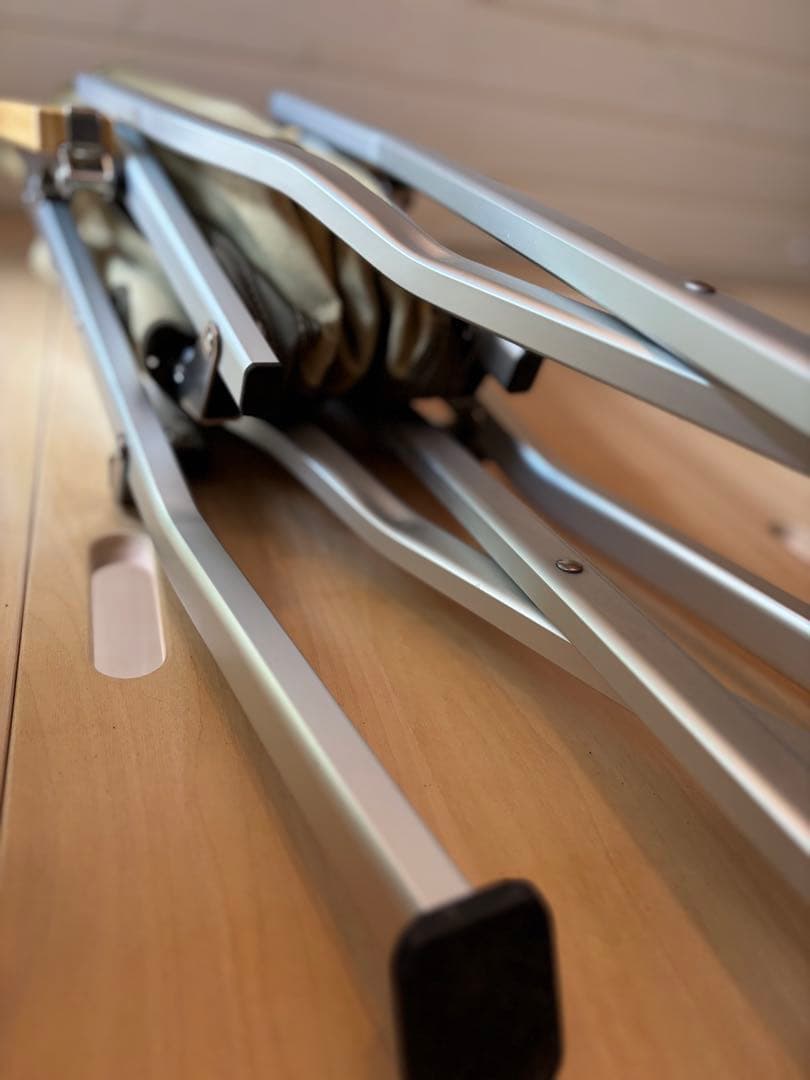  peak 2人掛け折りたたみチェア カーキ 本体に不満があれば返品可能