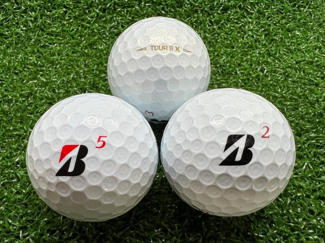 【S08】ブリヂストン TOUR BX 白　20年 ロストボール 24球
