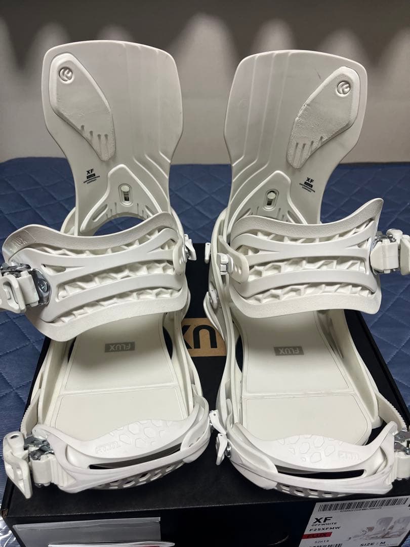 FLUX XF F25XFMW ビンディング M オフホワイト　フラックス