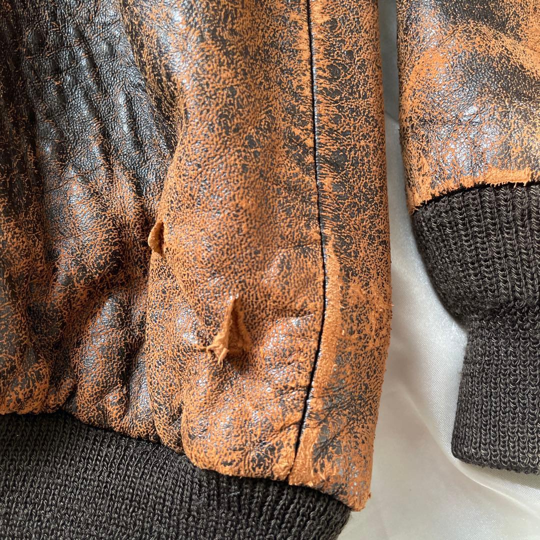 ス*ー様 AVIREX アヴィレックス　A2 WILD FIRE フライトジャケ