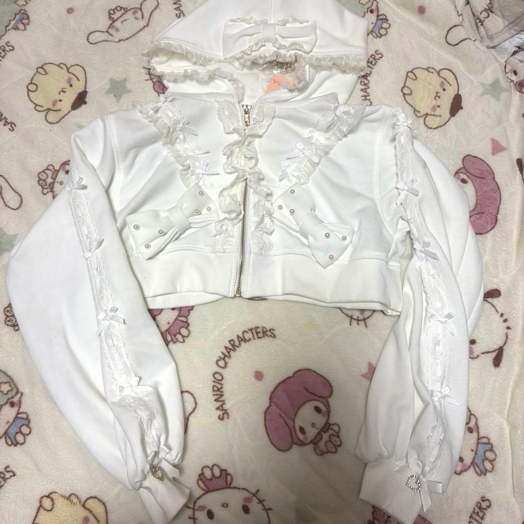 リズリサ リボンパーカー