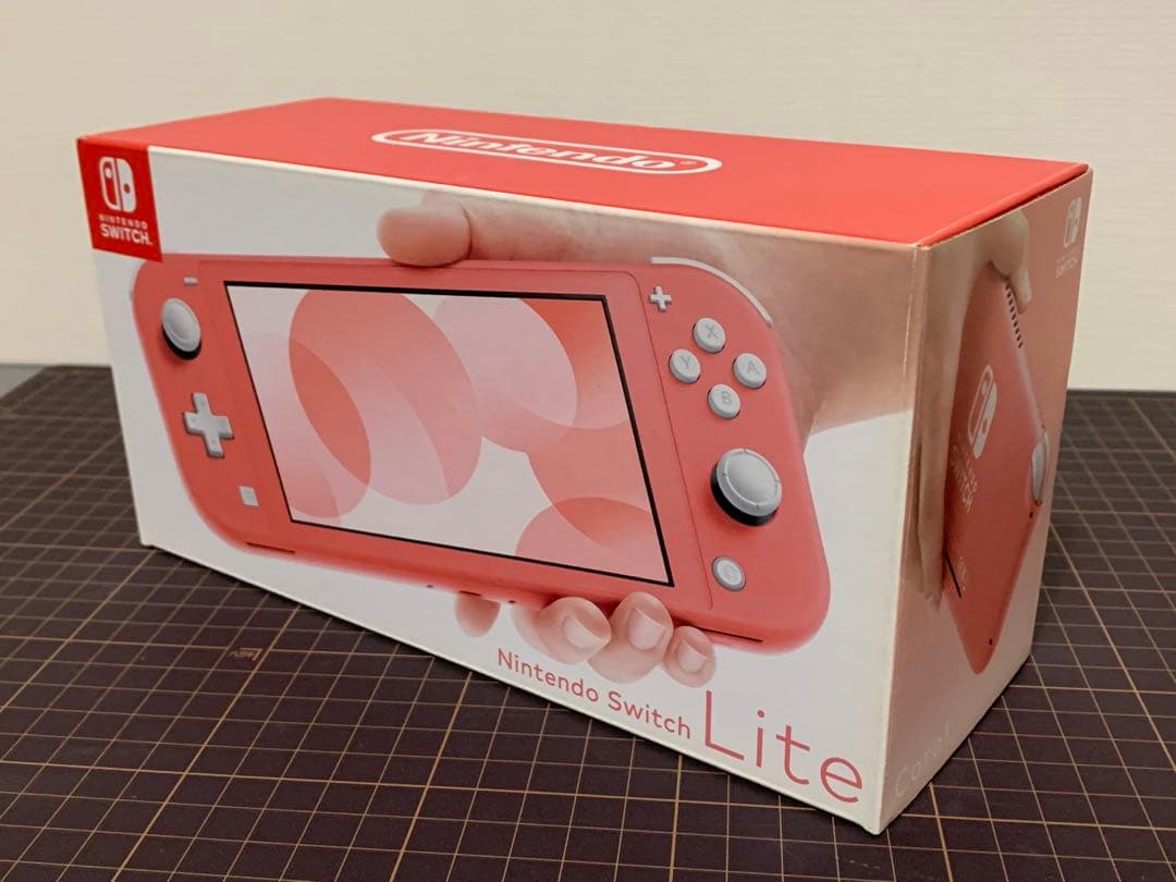 Nintendo Switch LITE コーラル ピンク