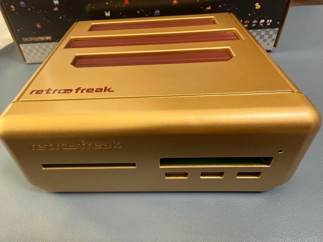 ✳︎ゴールド限定色✳︎使用1回美品✳︎コントローラーアダプター、配線各セット✳︎