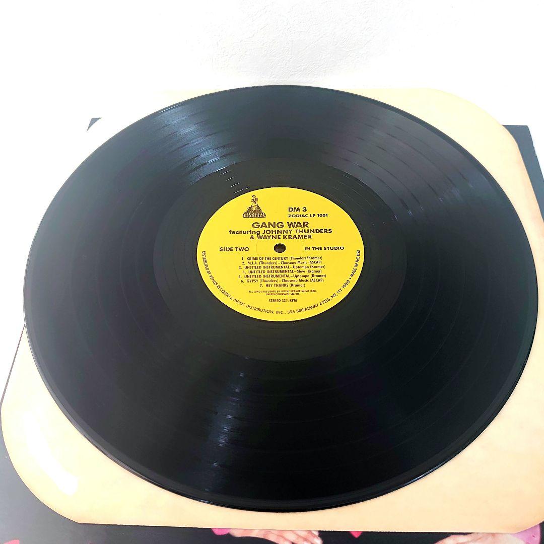 【vinyl】Johnny Thunders /D.T.K.+ Gang War