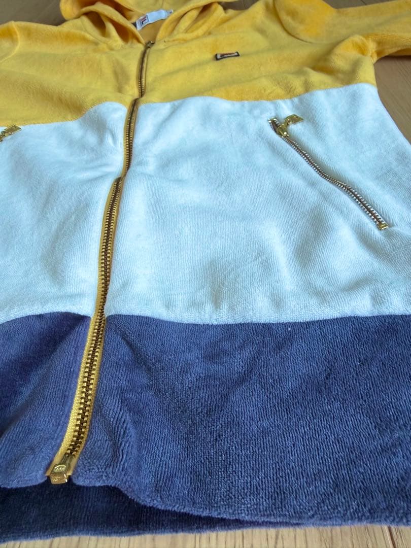 FILA フード付きタオル地ウェア　上下セット