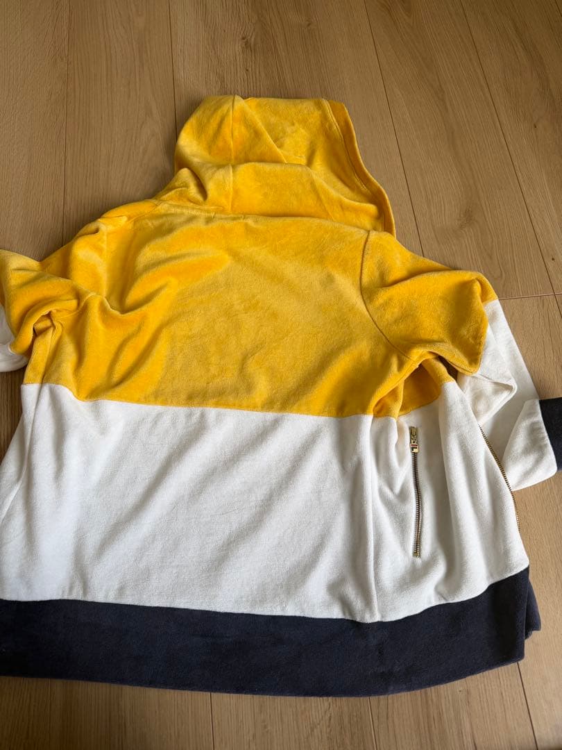 FILA フード付きタオル地ウェア　上下セット