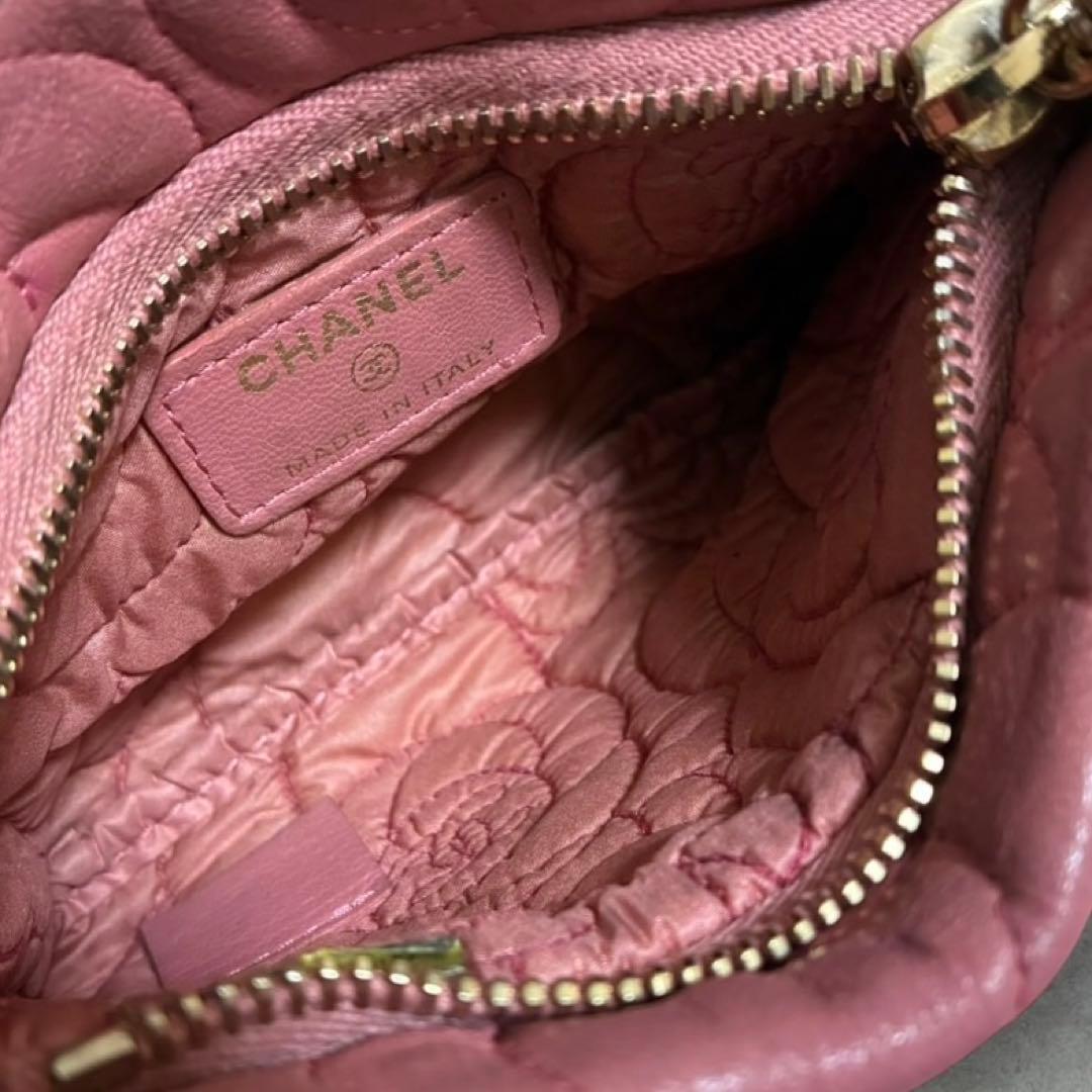 バッグ CHANEL camellia chain leather party bag