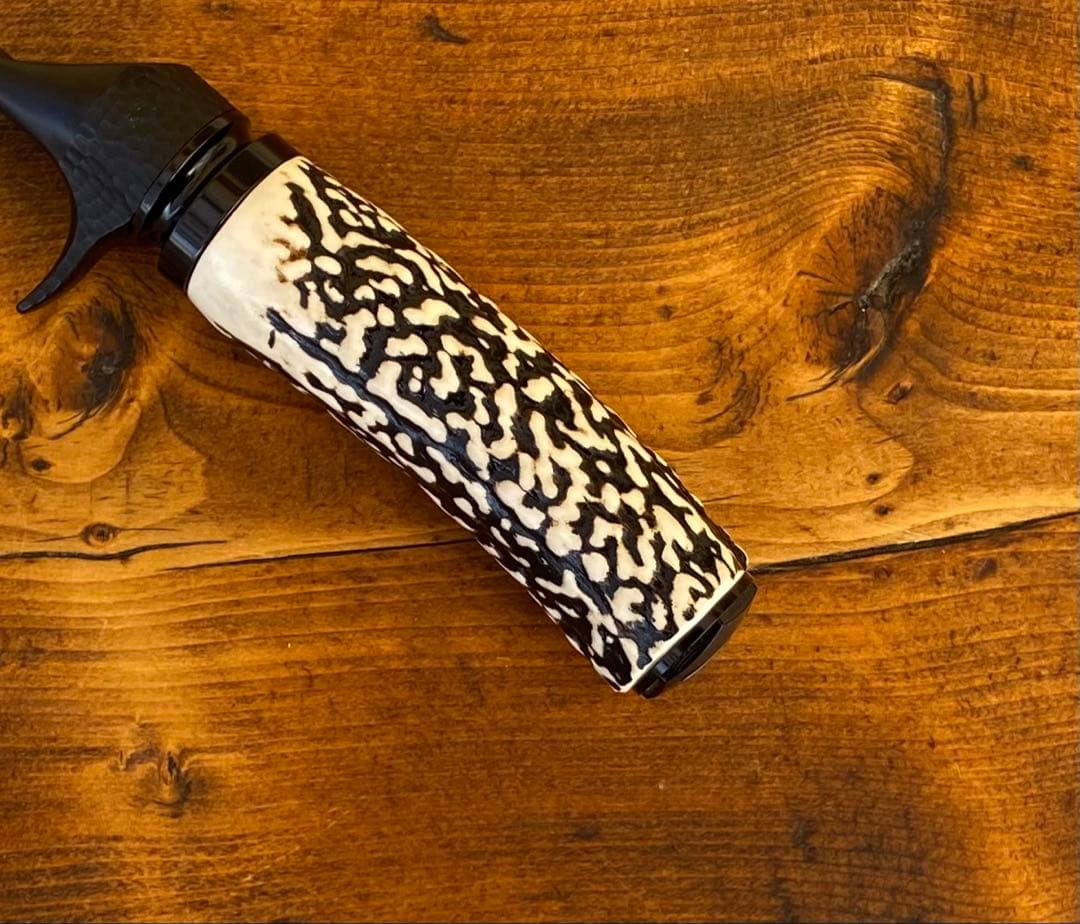 ガングリップ　鹿の角グリップ　トラウト　渓流　ハンドメイド　ロッドビルディング