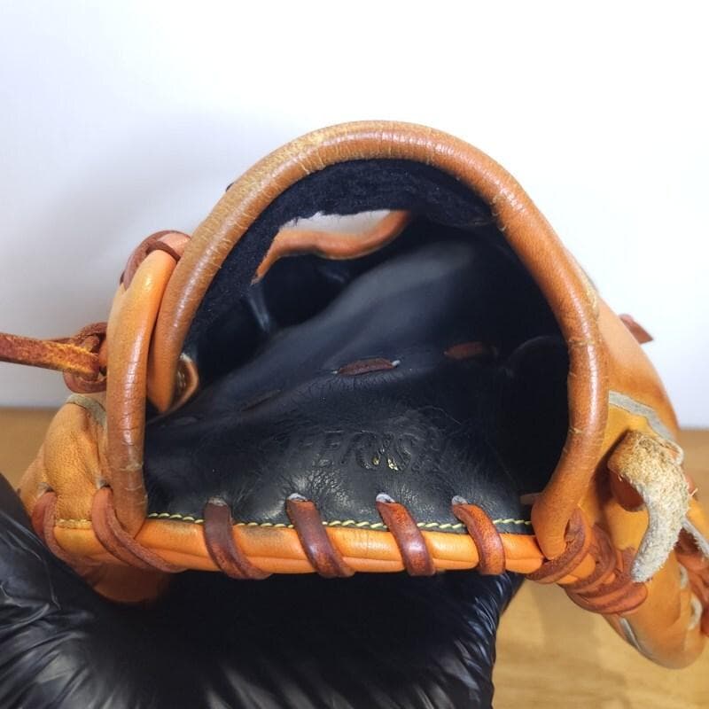 ミズノ 坂本勇人モデル Professional 内野用 軟式グローブ