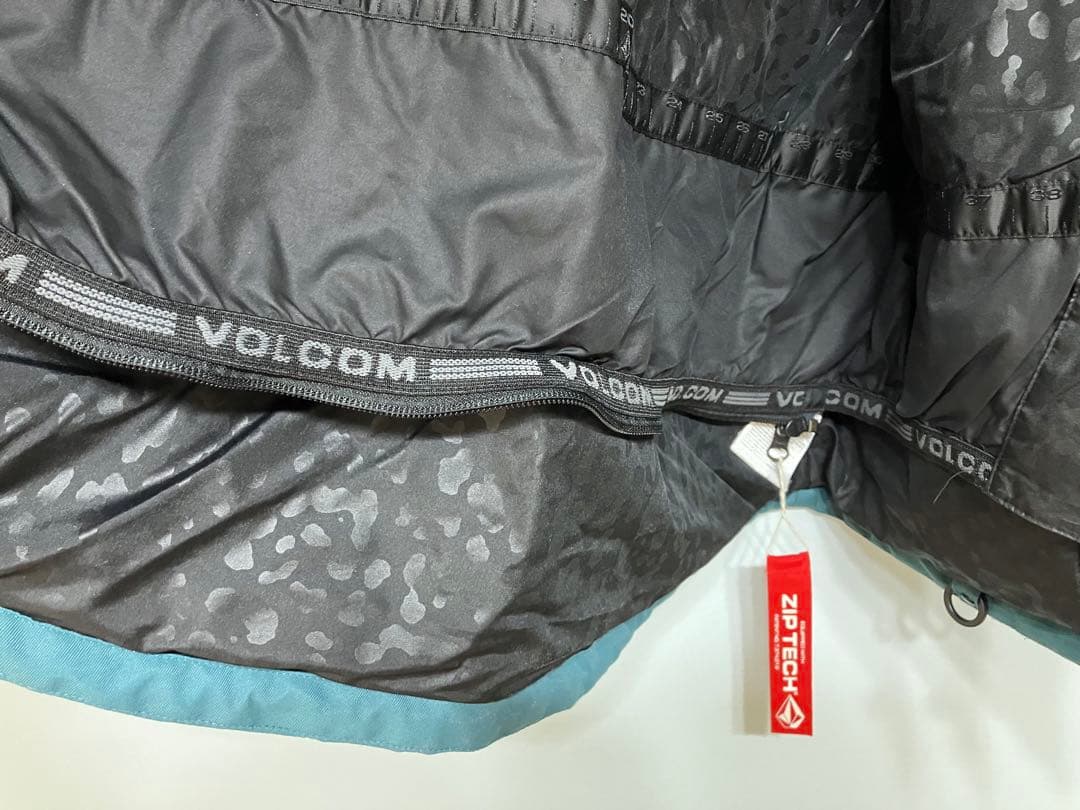 【ボルコム】スノーボードウェア レディース 23-24日本正規品
