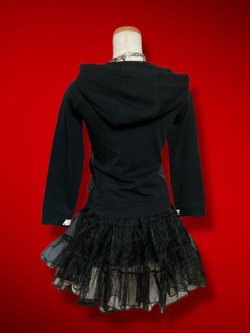 レアy2k星ビジューNIKEビックロゴフェアリーグランジ平成ギャルパーカー古着屋