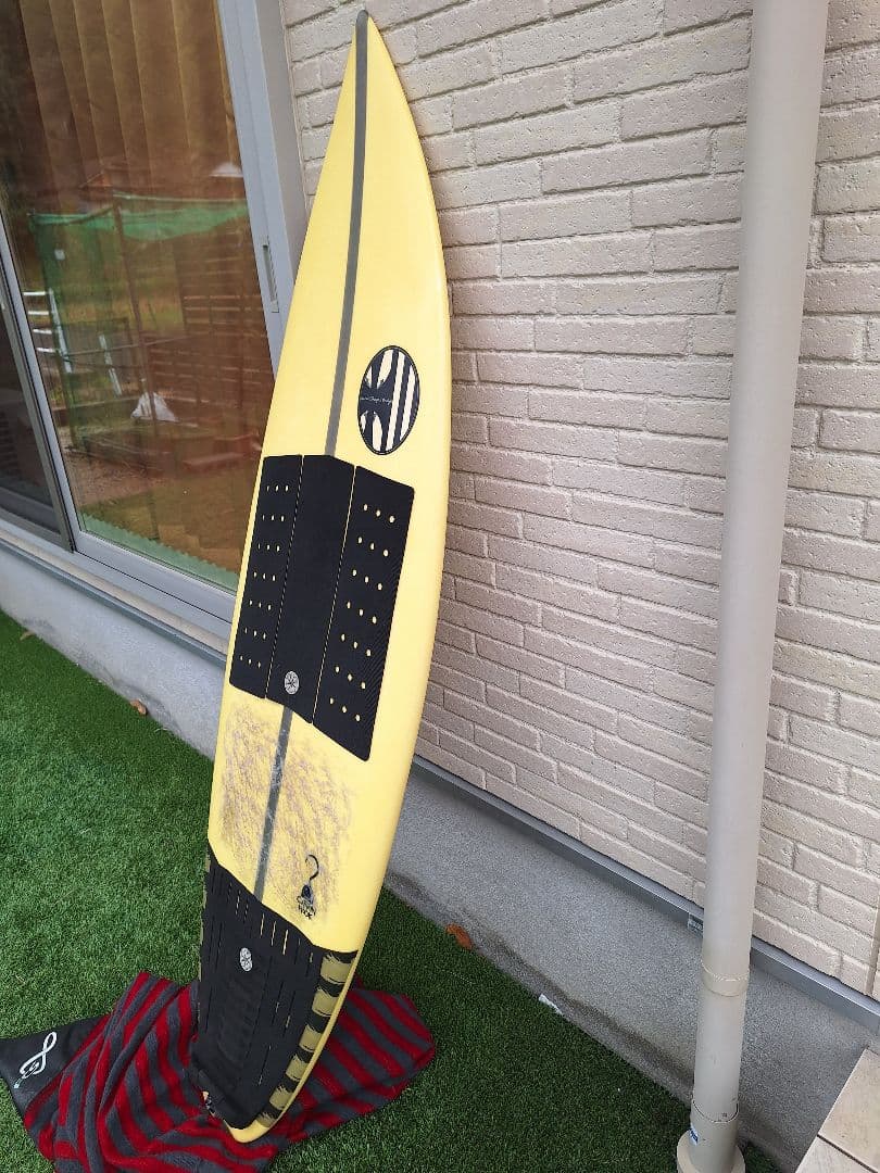 Hashi Shapes Design 　外立サーフボード　EPS　イエロー