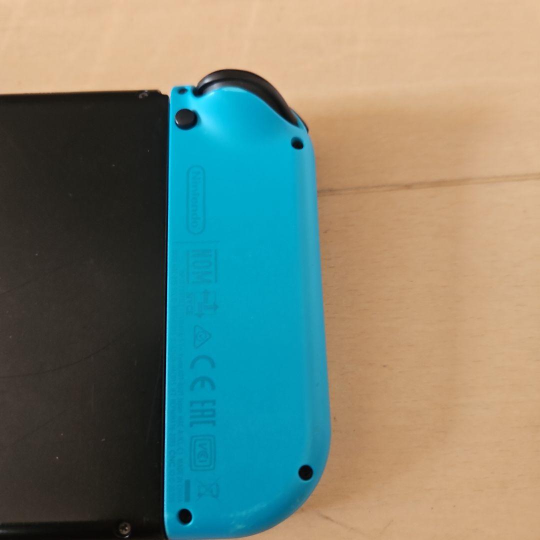 ジャンク Nintendo Switch 本体 青と赤のJoy-Con