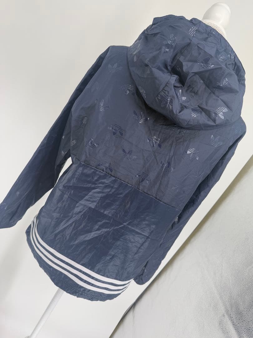 adidas フード付きウィンドブレーカー 紺original トレフォイルロゴ