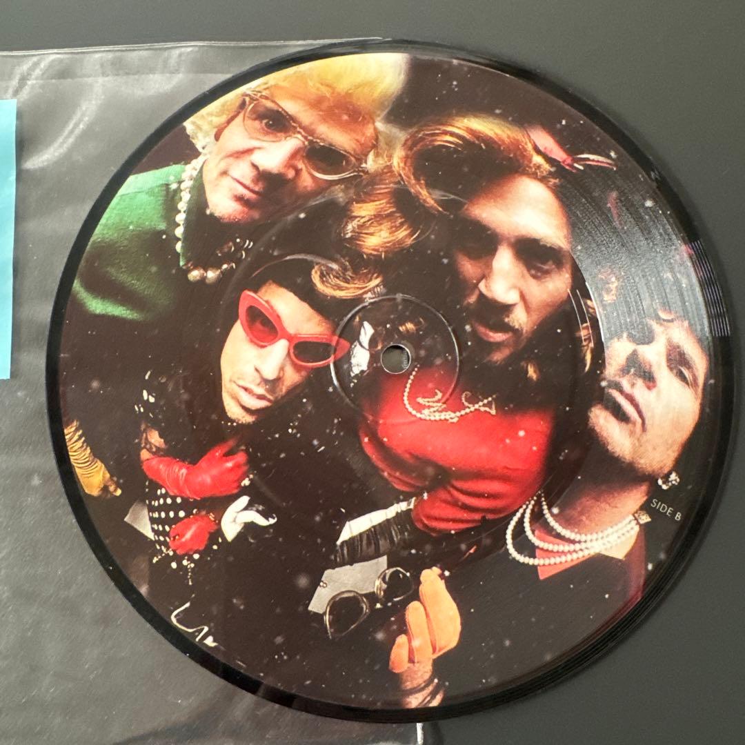 洋楽 RED HOT CHILI PEPPERS 