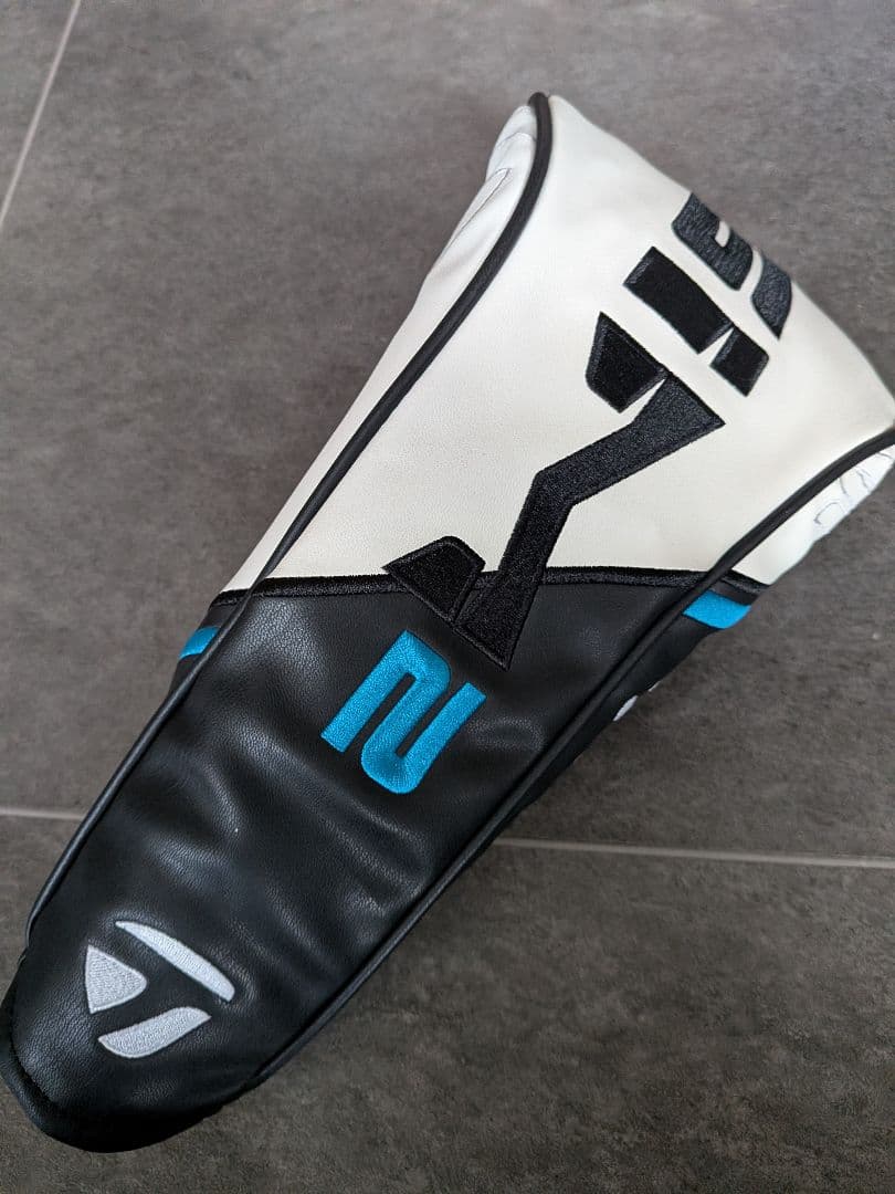 ●かなり美品　レア●テーラーメイドSIM 2 MAX ドライバー 9° レフティ