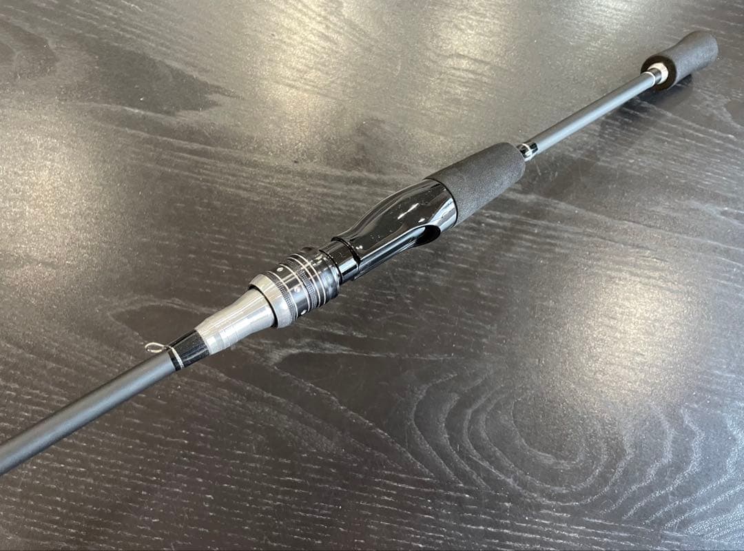 釣りセット2ピーススピニングロッド（180㌢）穂先2本付き3000番リールライン