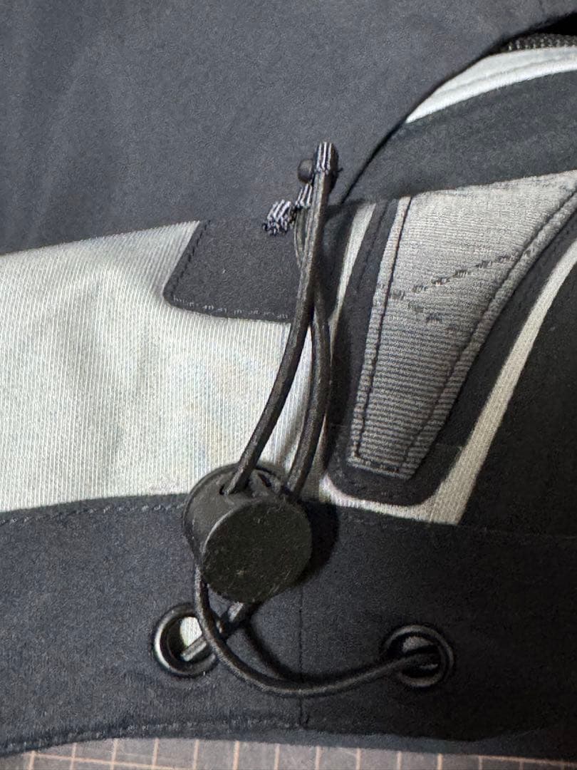 【美品】アンダーアーマー UAパーペチュアル ゴアテックス ジャケット 《XL》