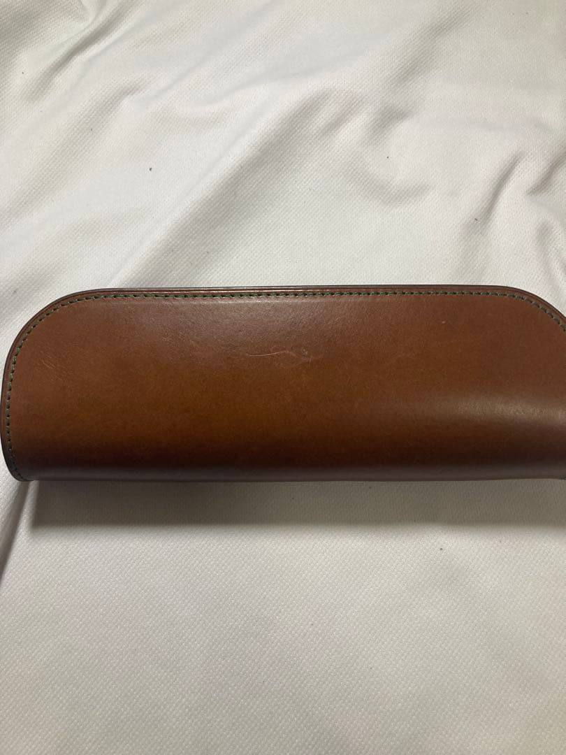 目立つ傷なし ル・ボナ　デブ・ペンケース　　ブッテーロ (キャメル)