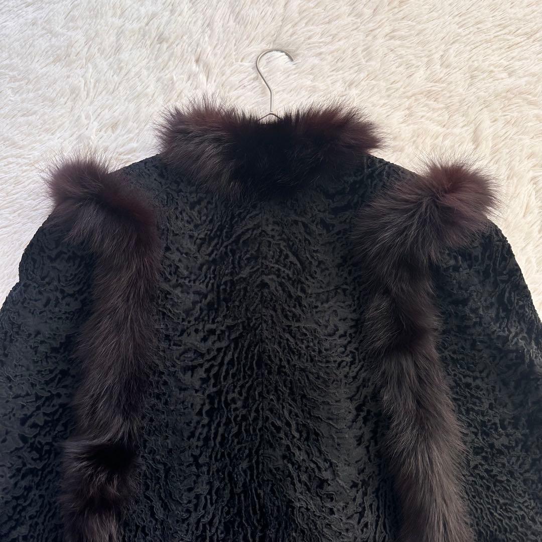 美品 カラクルラム ポンチョコート ケープ マント 毛皮 フォックスファー 黒