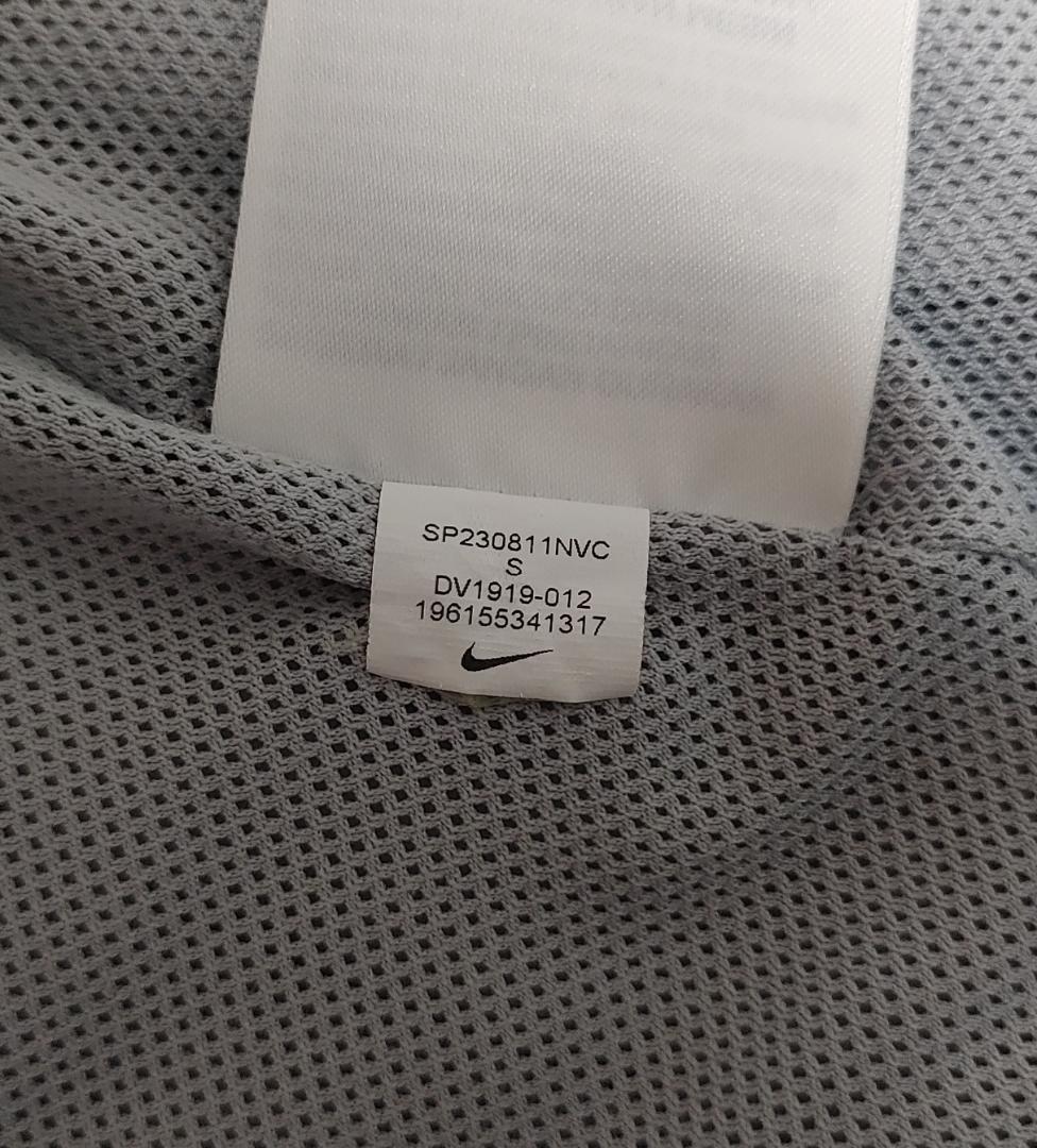 レア ナイキ リバプールFC AWF ジャケットS